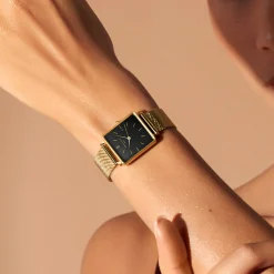 Rosefield Boxy Black Gold Mesh New